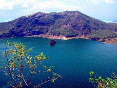 TAAL VOLCANO BOAT TOUR