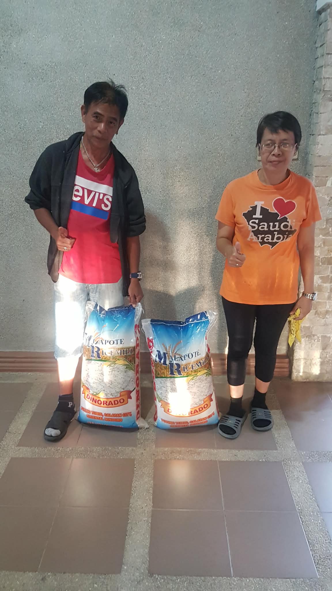 Rice-Giving to AWH Staff - ACADEMY OF WORLD HEALING BLOG